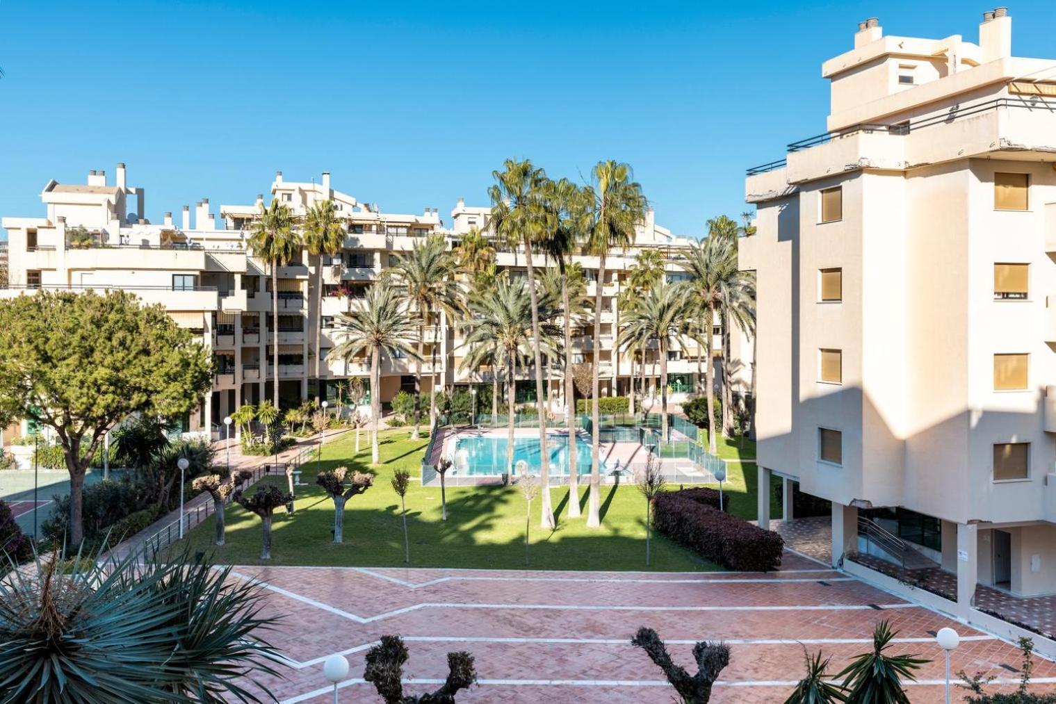 Primera Linea Del Mar - Acceso Directo Playa Carihuela Torremolinos Zewnętrze zdjęcie